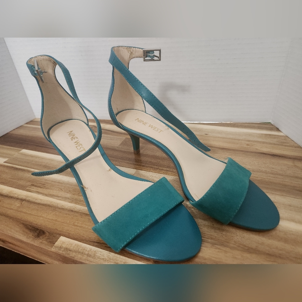 Nine West Teal Strappy Sandals